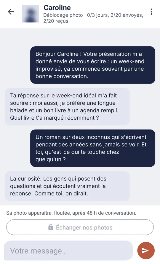 Conversation sans photo entre deux membres de Longueur d'onde